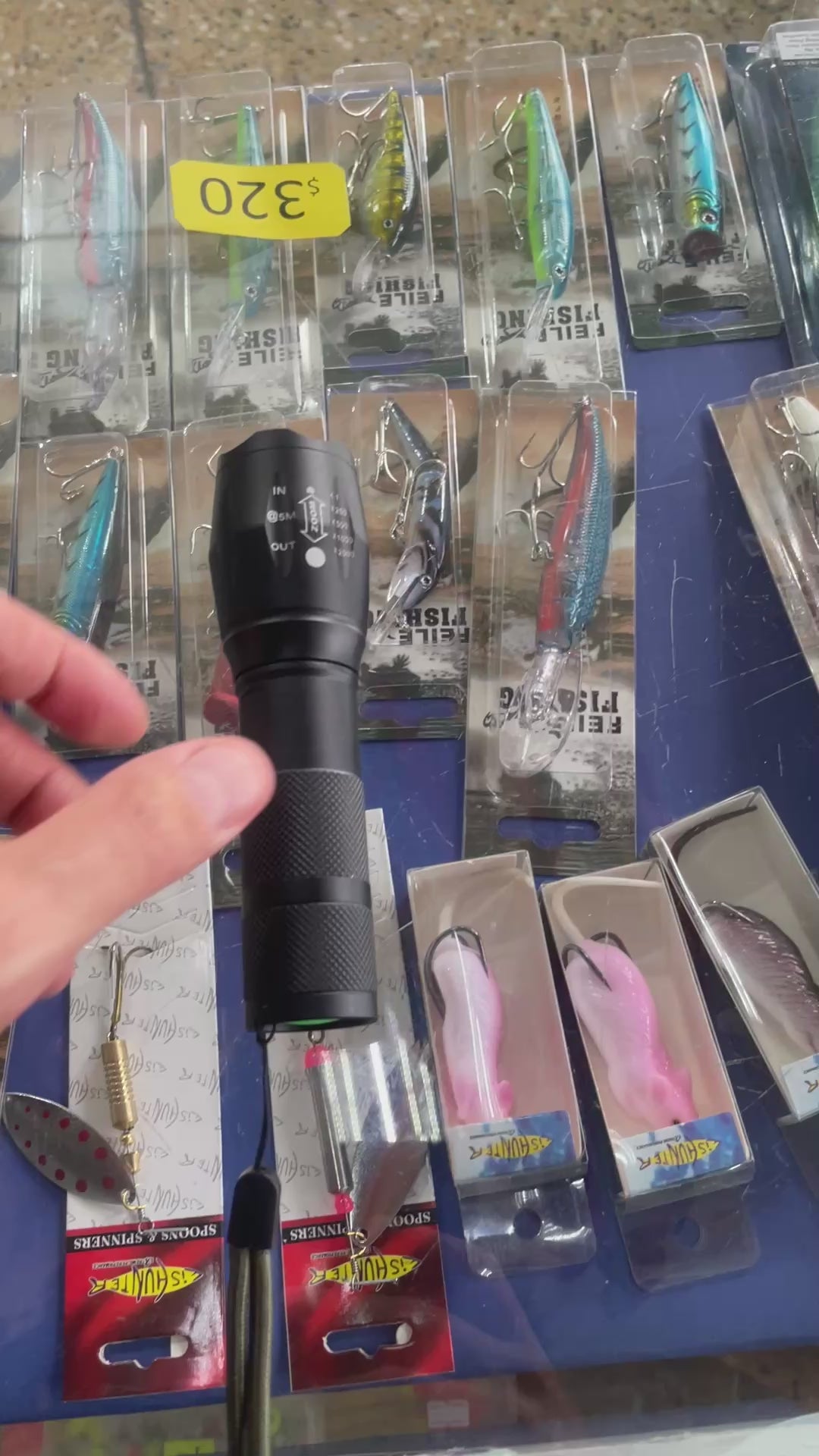 Linterna Táctica Roswell 1116